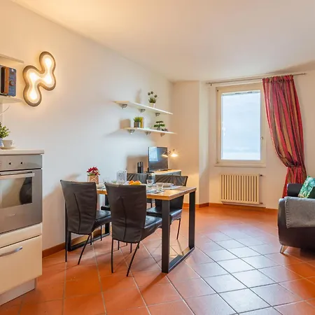 La Baia By Interhome Cremia