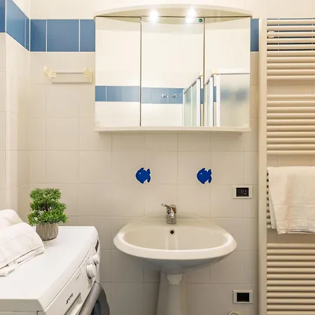 La Baia By Interhome Apartment Cremia