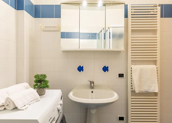 La Baia By Interhome דירה Cremia